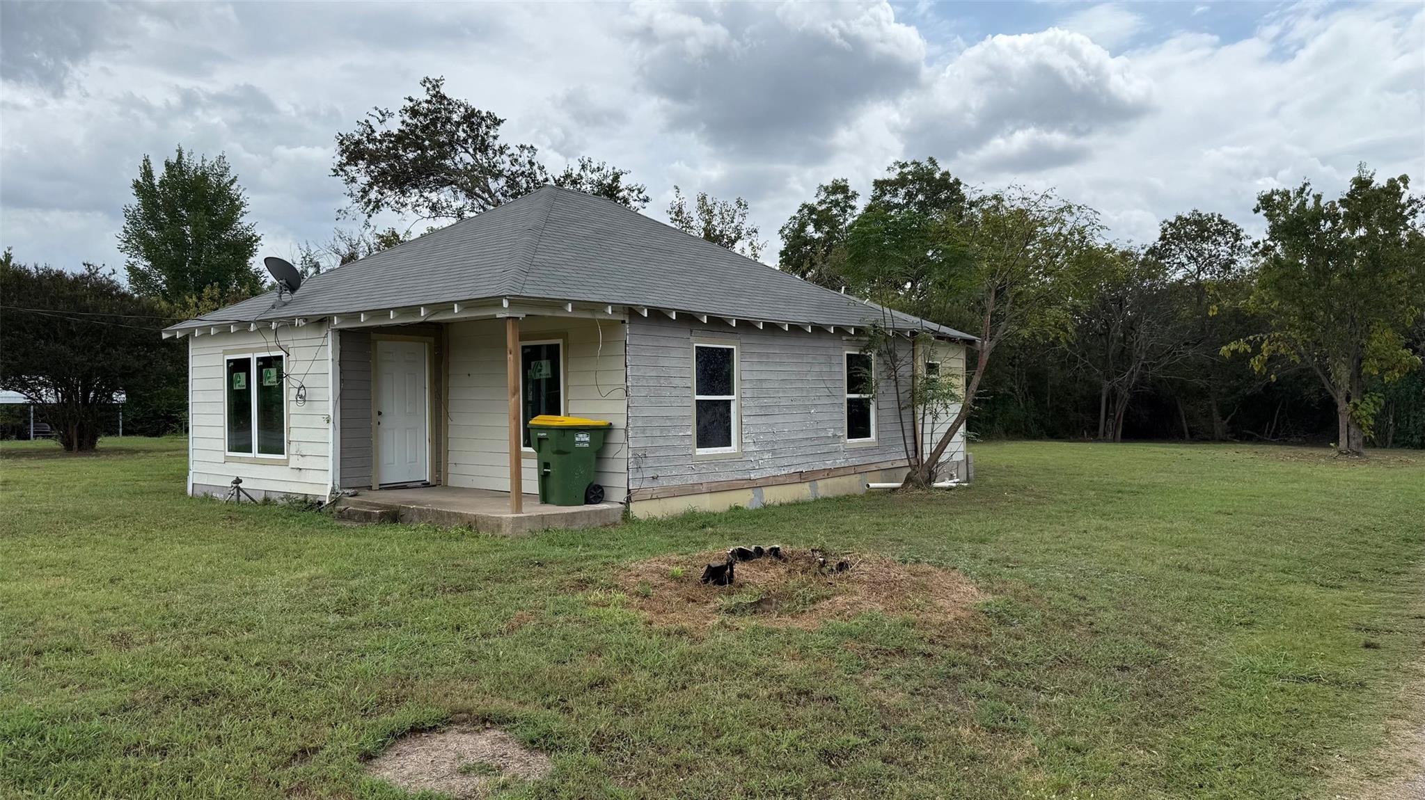 512 Park Street Marlin TX 76661