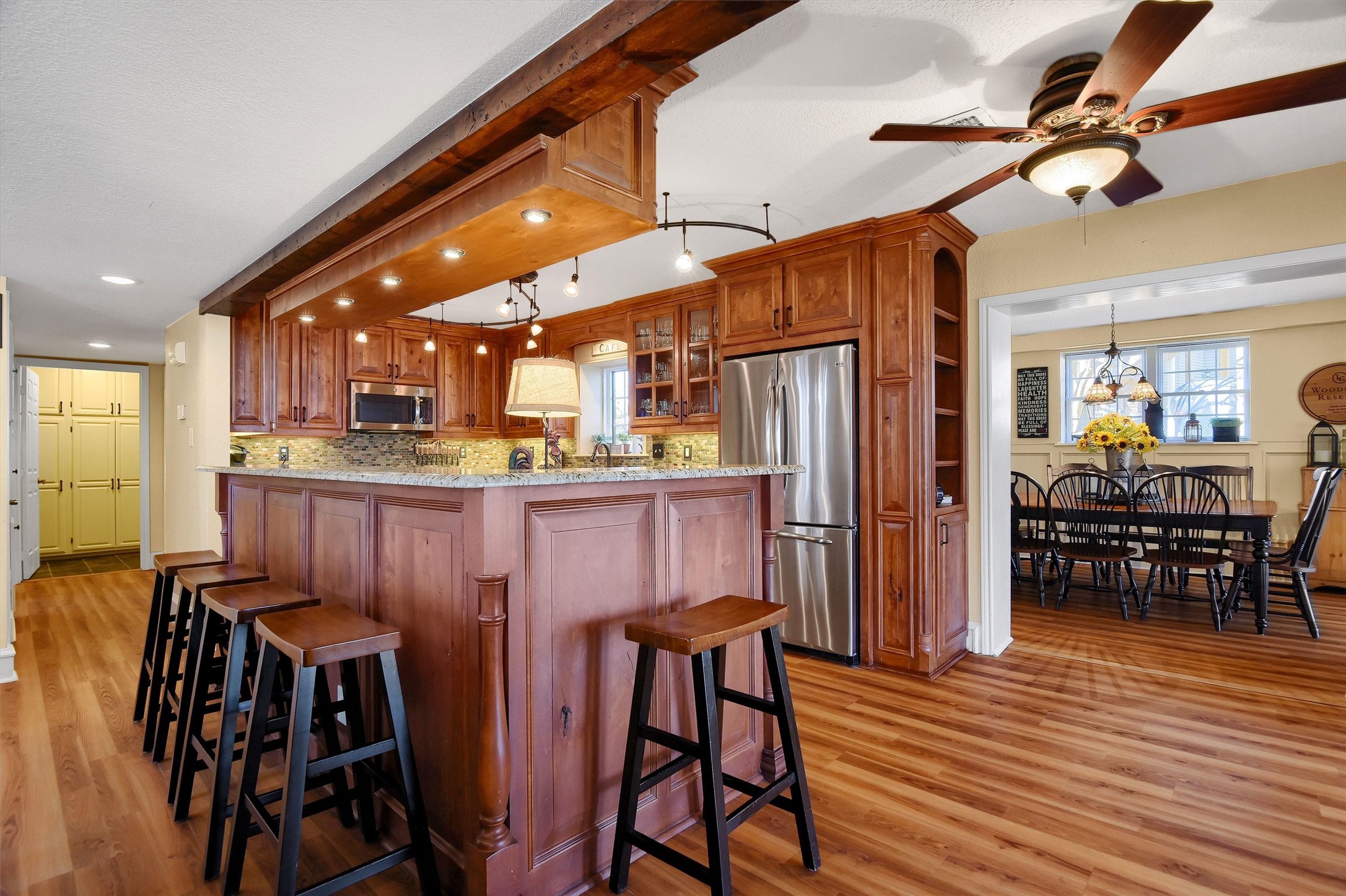 203 Kiowa Drive W Lake Kiowa TX 76240