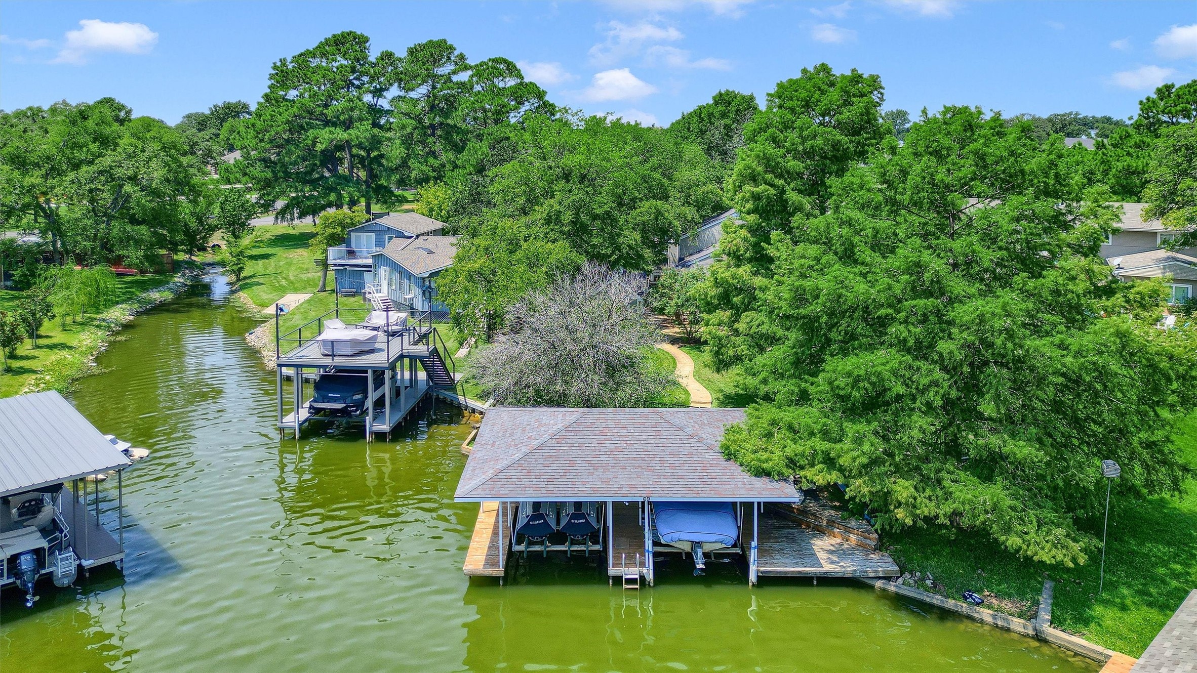 203 Kiowa Drive W Lake Kiowa TX 76240