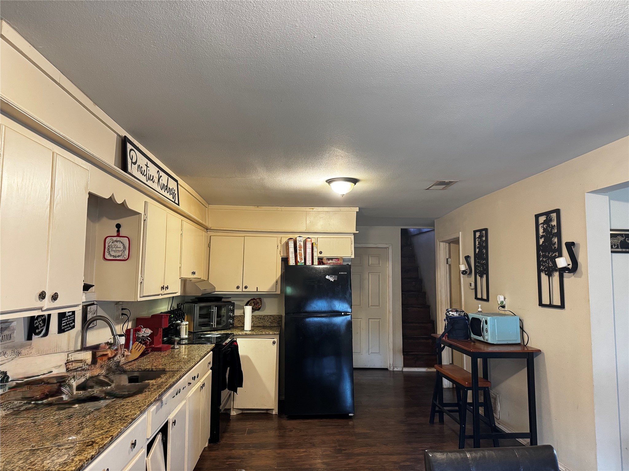108 N Ellis Ave Avenue Mt Pleasant TX 75455