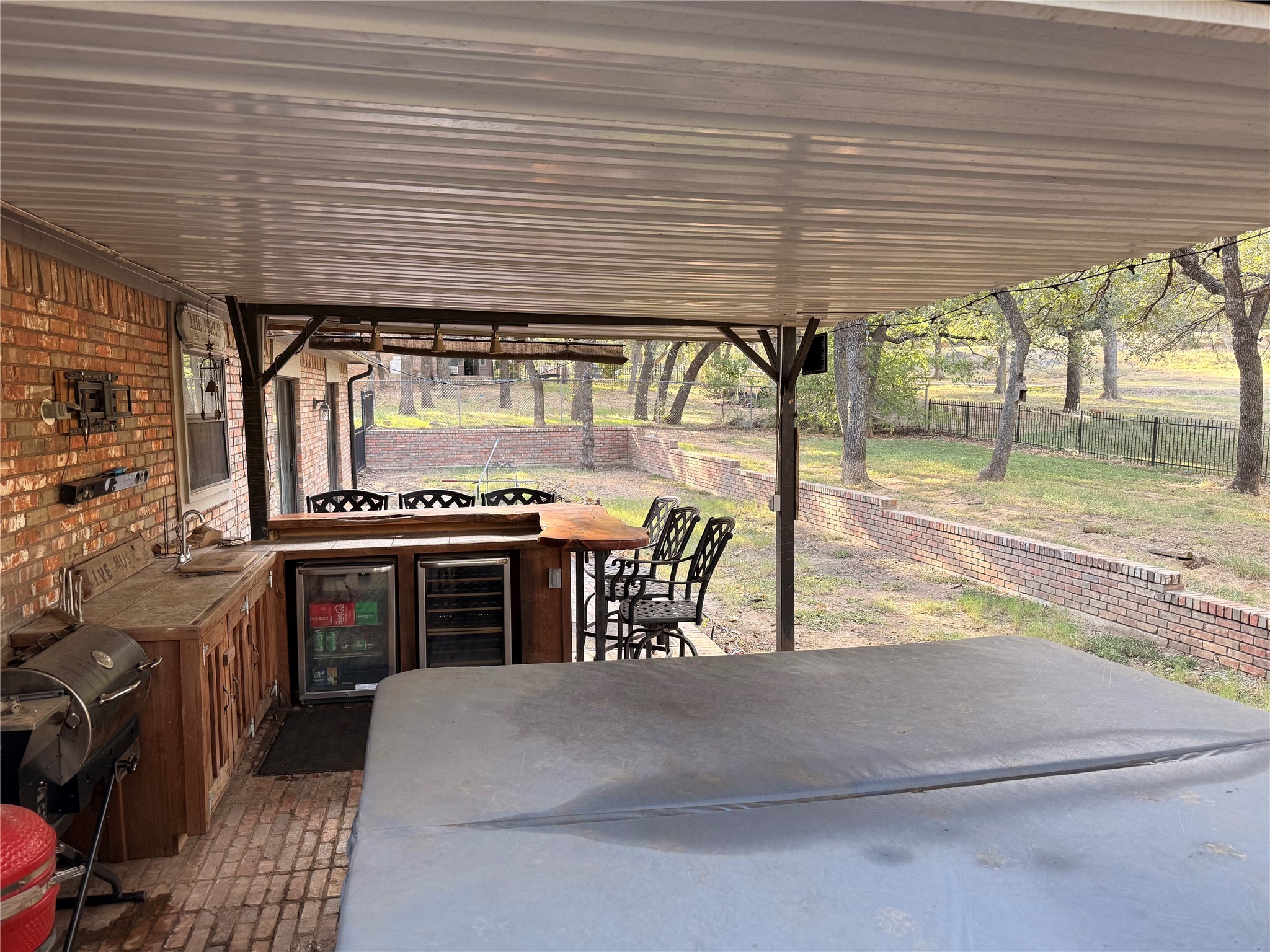 612 Doaks Drive Runaway Bay TX 76426