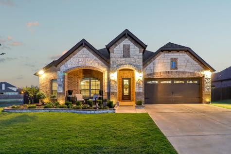 492 Strait Lane Waxahachie TX 75165