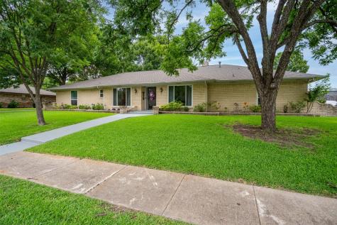 809 Gregory Street Garland TX 75041
