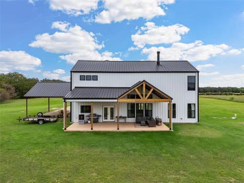 1097 Oak Knoll Lane Elm Mott TX 76640