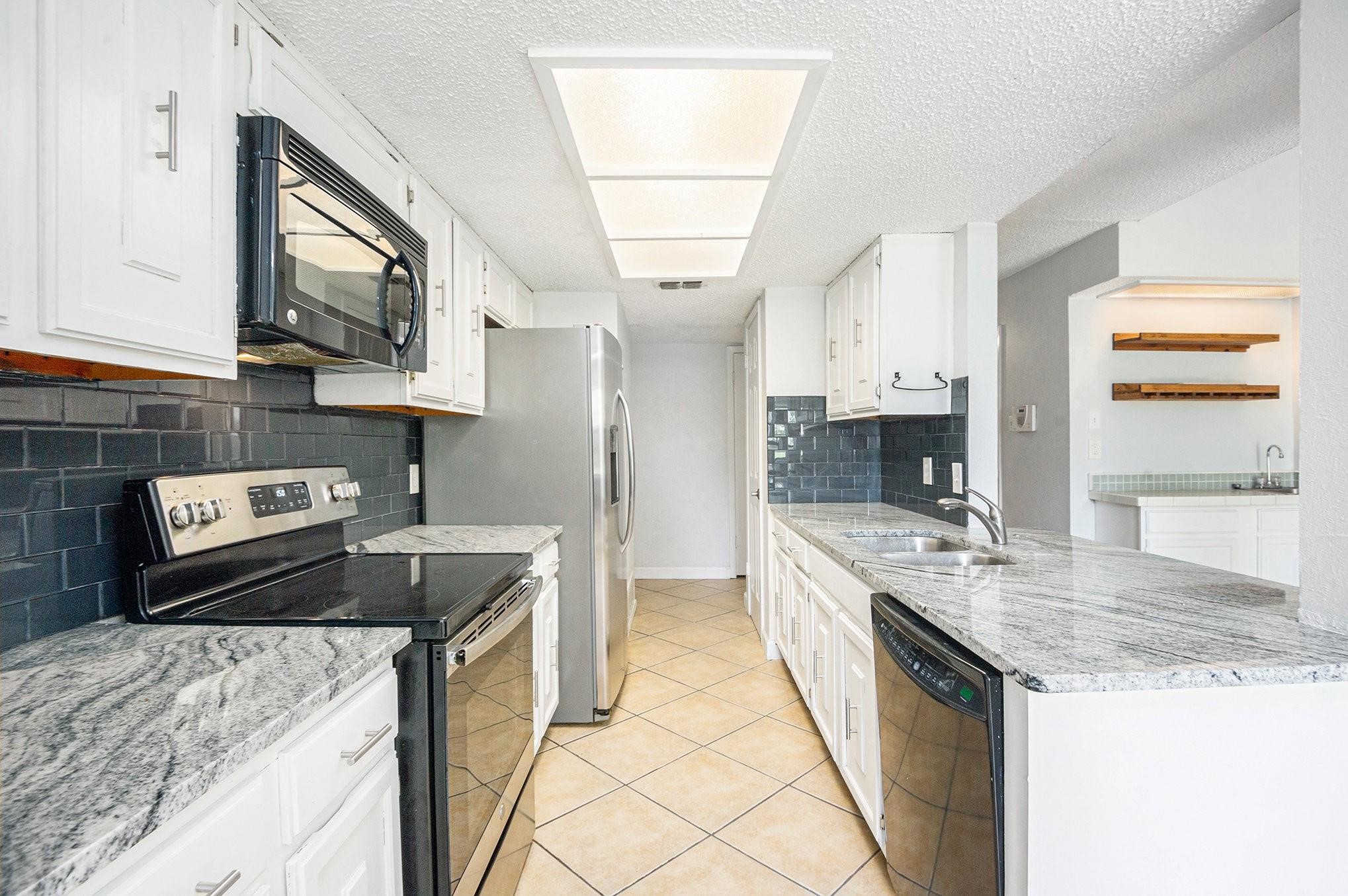 1934 Lost Creek Drive Arlington TX 76006
