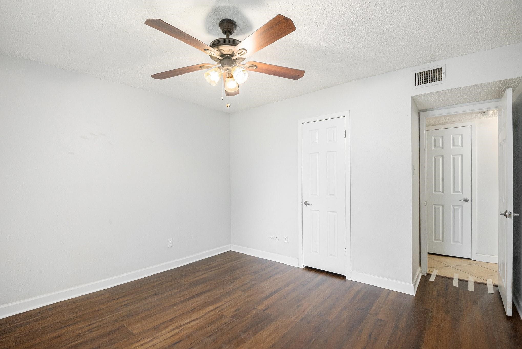 1934 Lost Creek Drive Arlington TX 76006