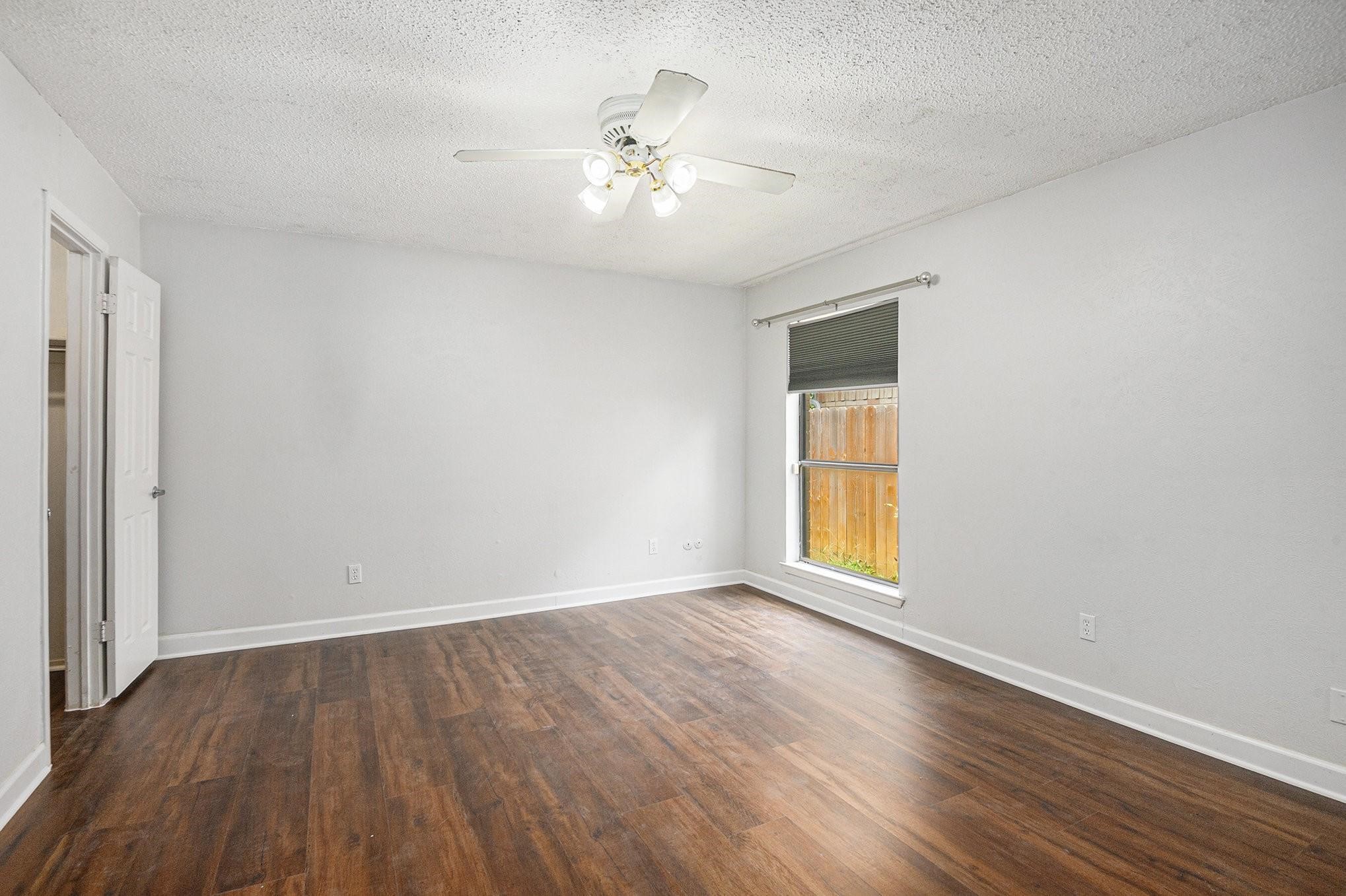 1934 Lost Creek Drive Arlington TX 76006