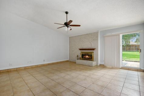 1934 Lost Creek Drive Arlington TX 76006