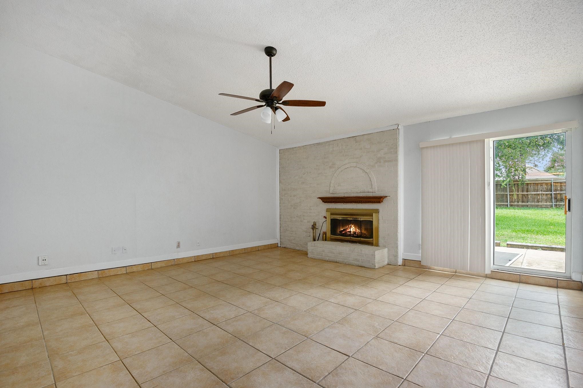1934 Lost Creek Drive Arlington TX 76006