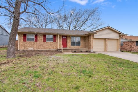204 King Avenue Howe TX 75459