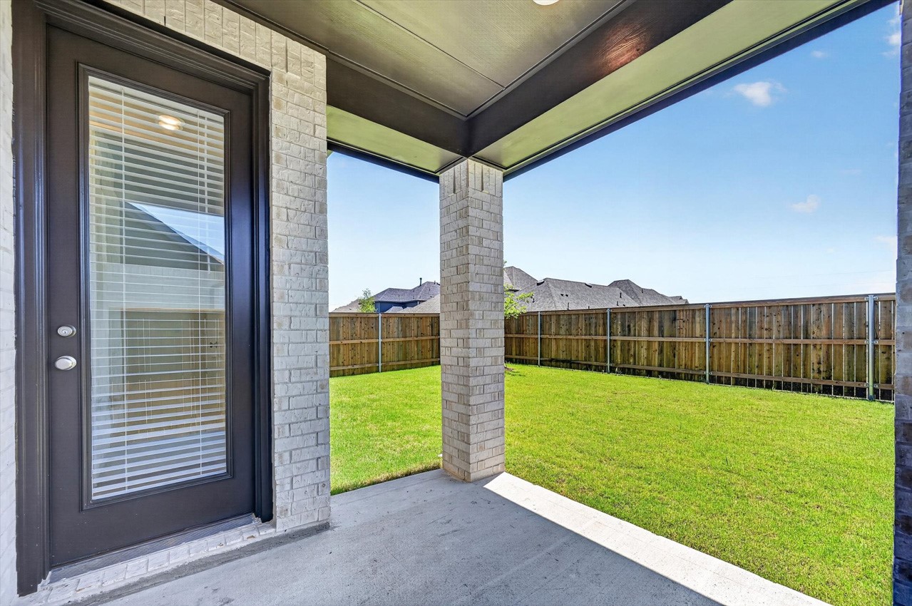 818 Stone Grove Road Lavon TX 75166