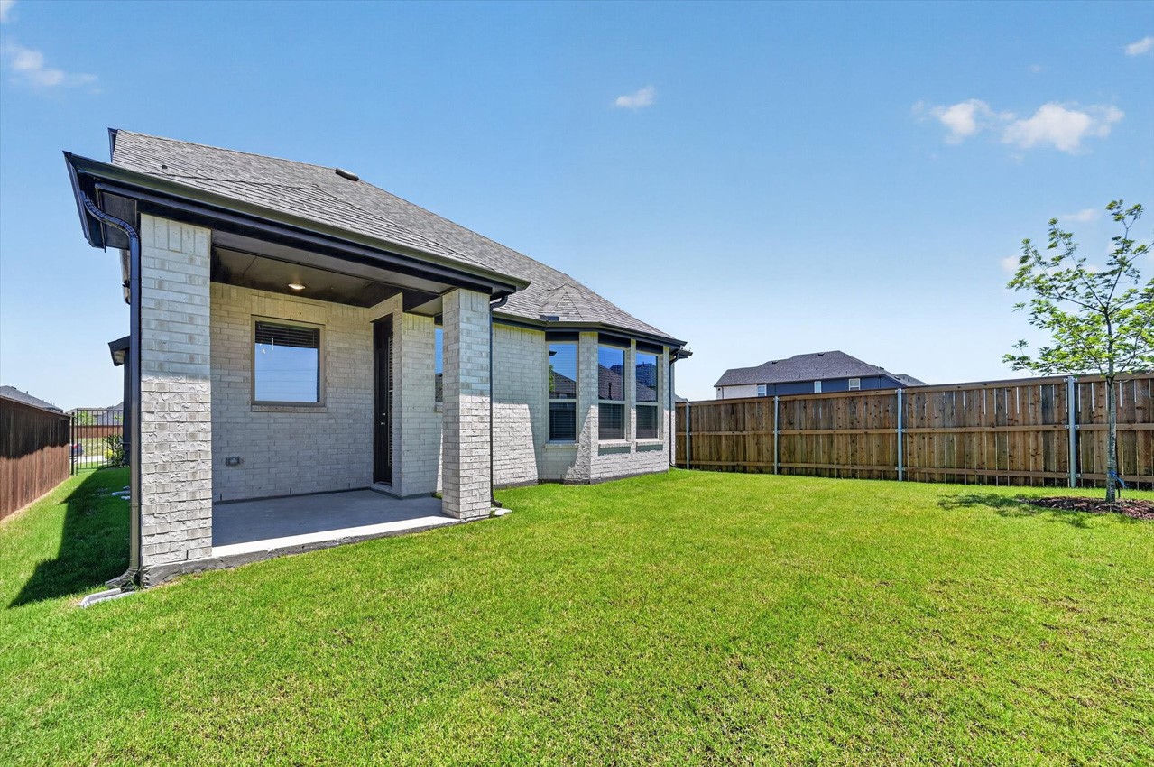 818 Stone Grove Road Lavon TX 75166