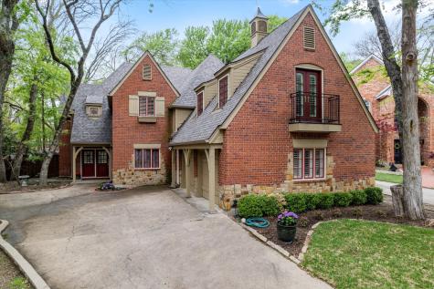 2809 Carriage Trail Mckinney TX 75072
