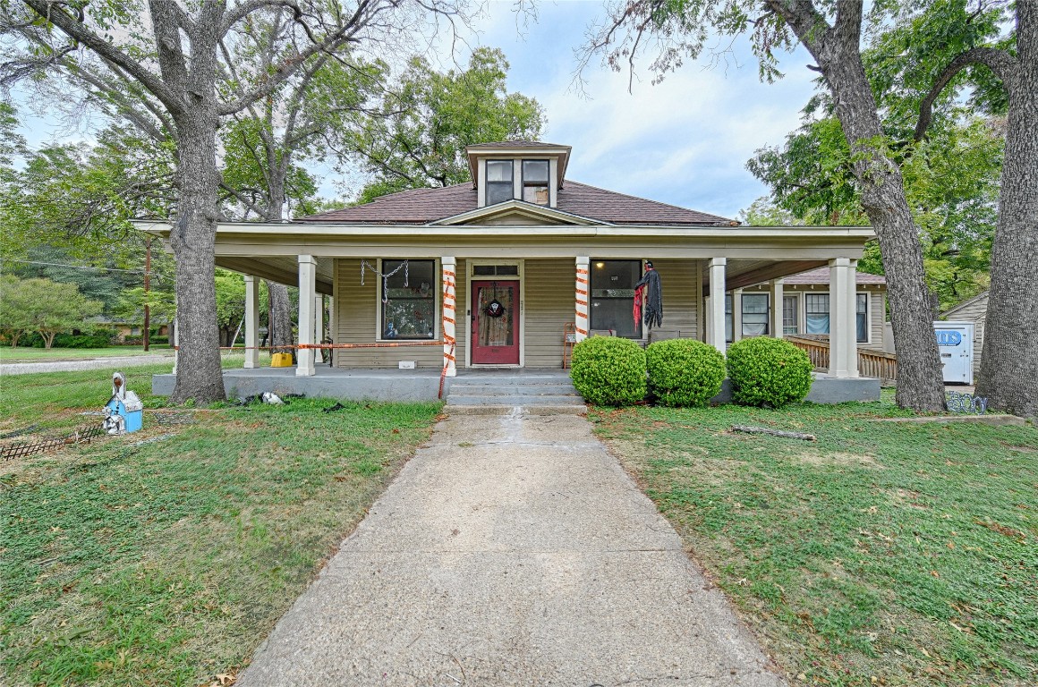 408 W Decatur Street Ennis TX 75119