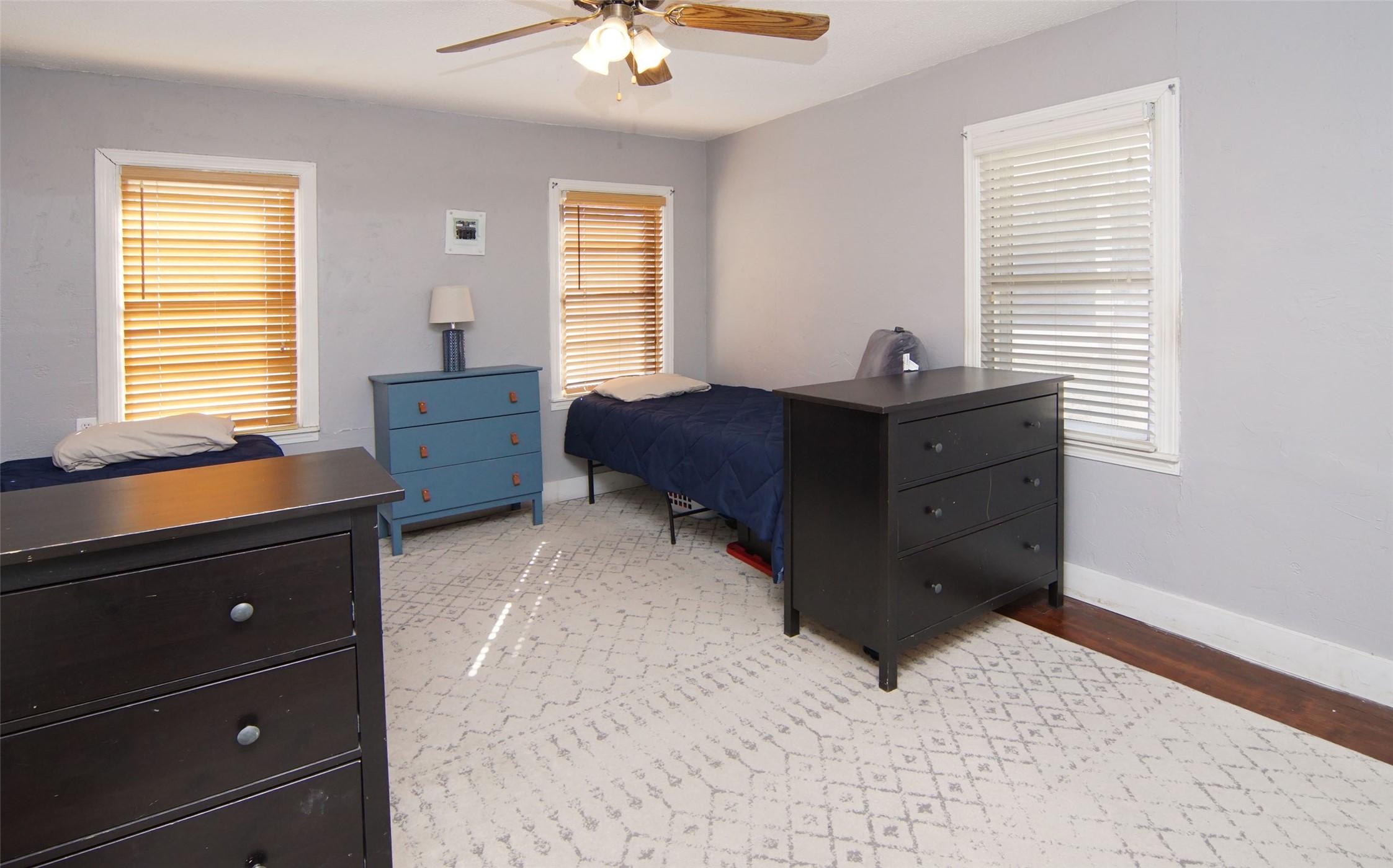 813 S Lamar Street Weatherford TX 76086