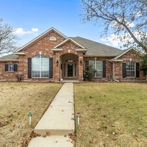 701 Queens Drive Waxahachie TX 75165