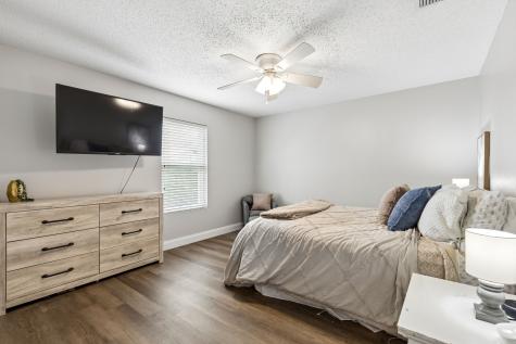 2224 Chestnut Drive Little Elm TX 75068