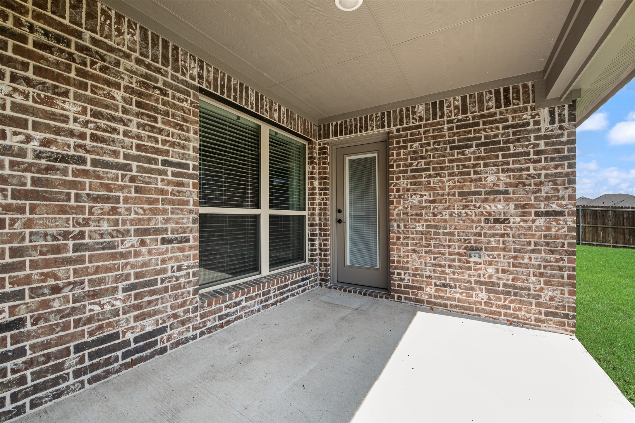 1941 Silverleaf Drive Glenn Heights TX 75154