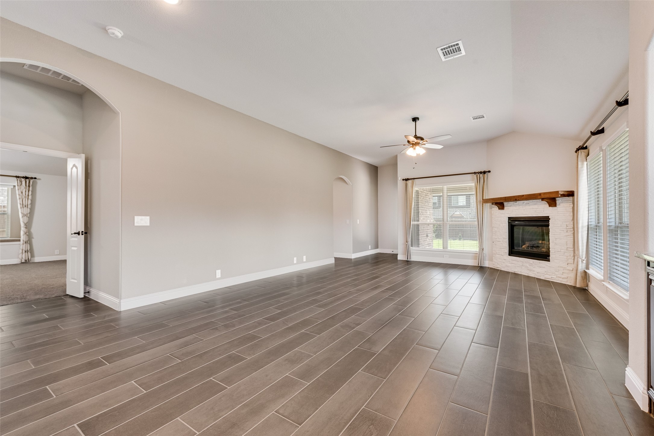 1941 Silverleaf Drive Glenn Heights TX 75154