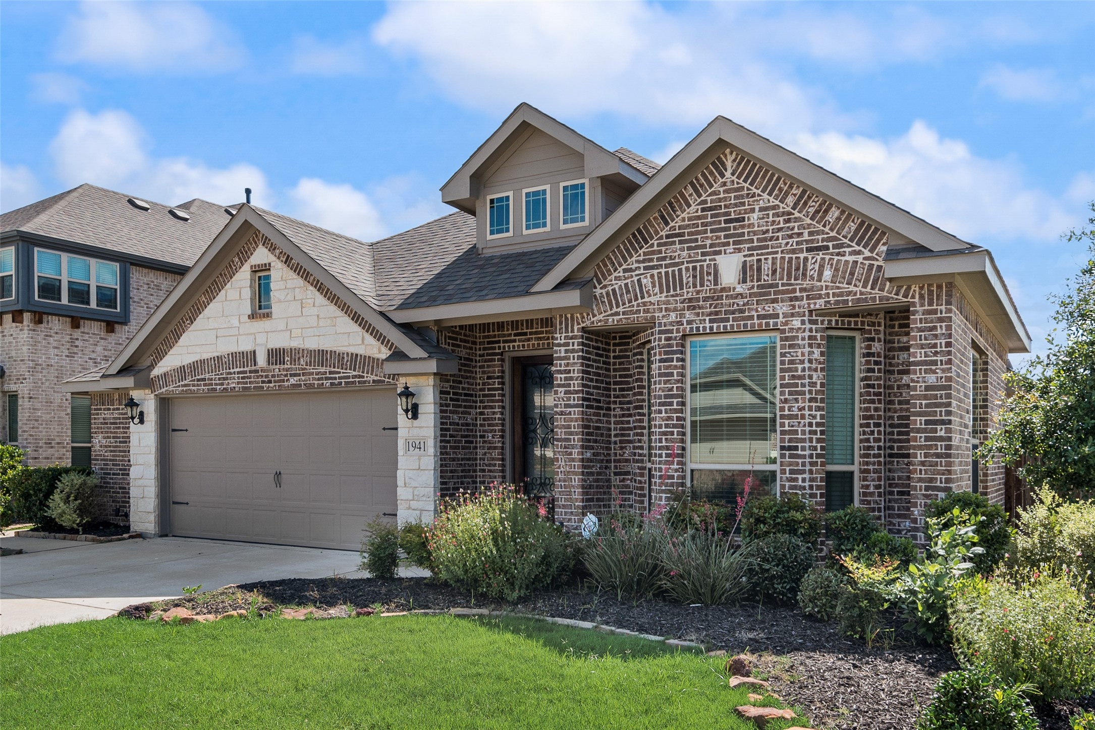 1941 Silverleaf Drive Glenn Heights TX 75154