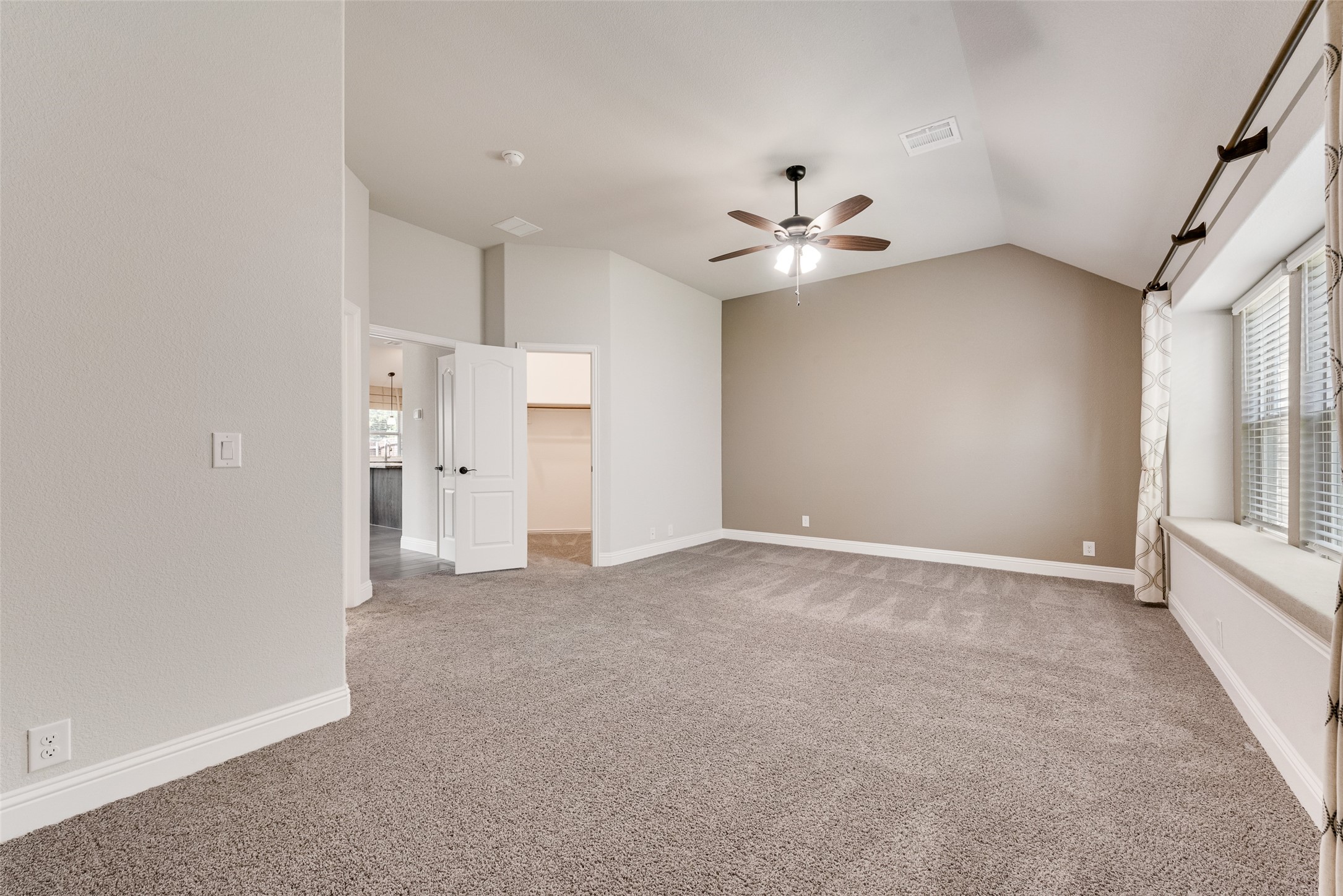 1941 Silverleaf Drive Glenn Heights TX 75154