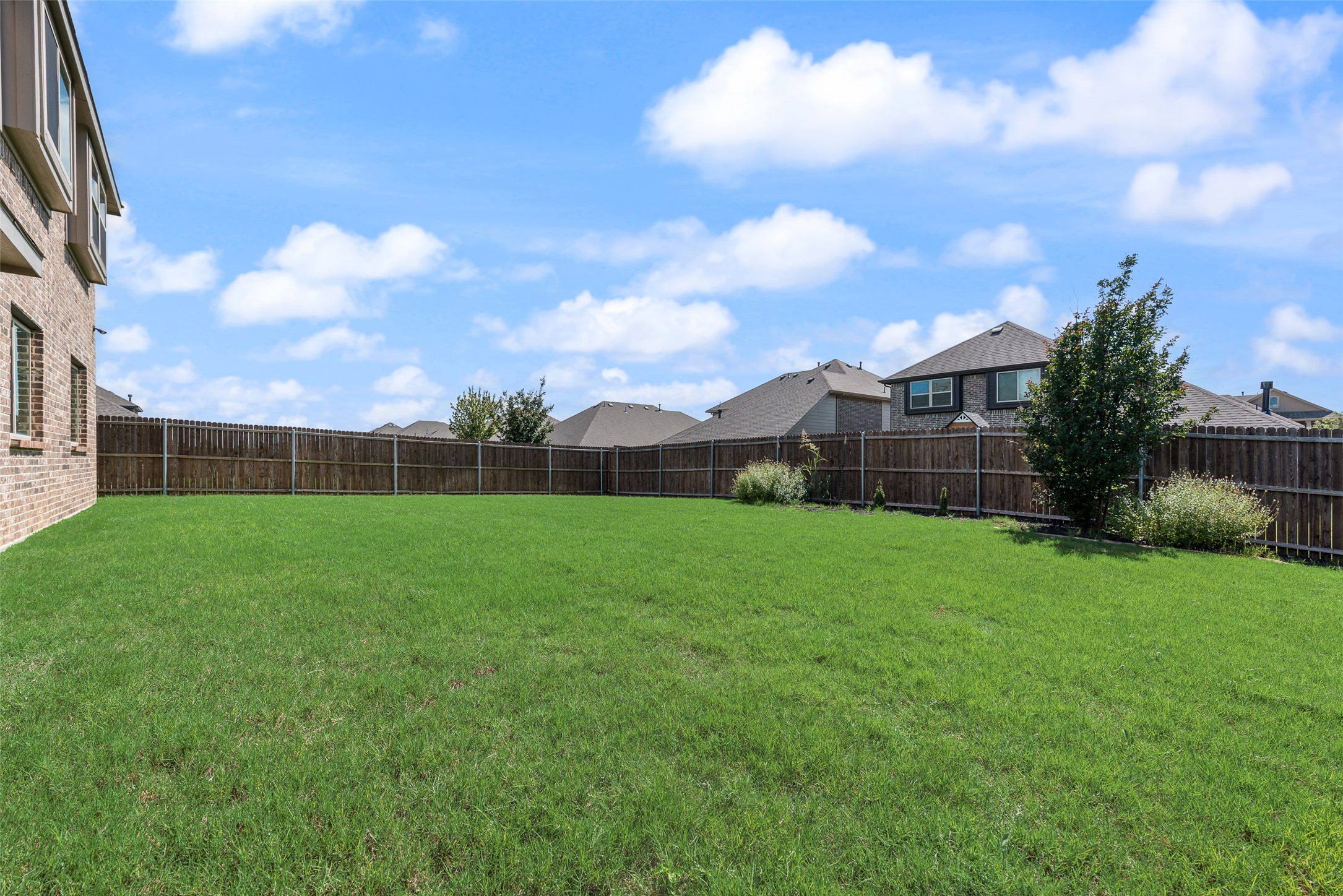 1941 Silverleaf Drive Glenn Heights TX 75154
