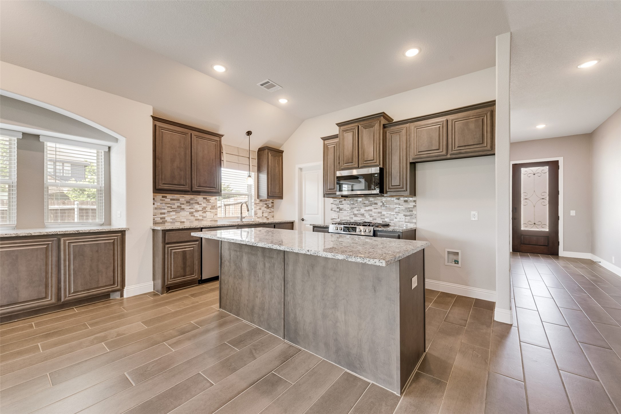 1941 Silverleaf Drive Glenn Heights TX 75154