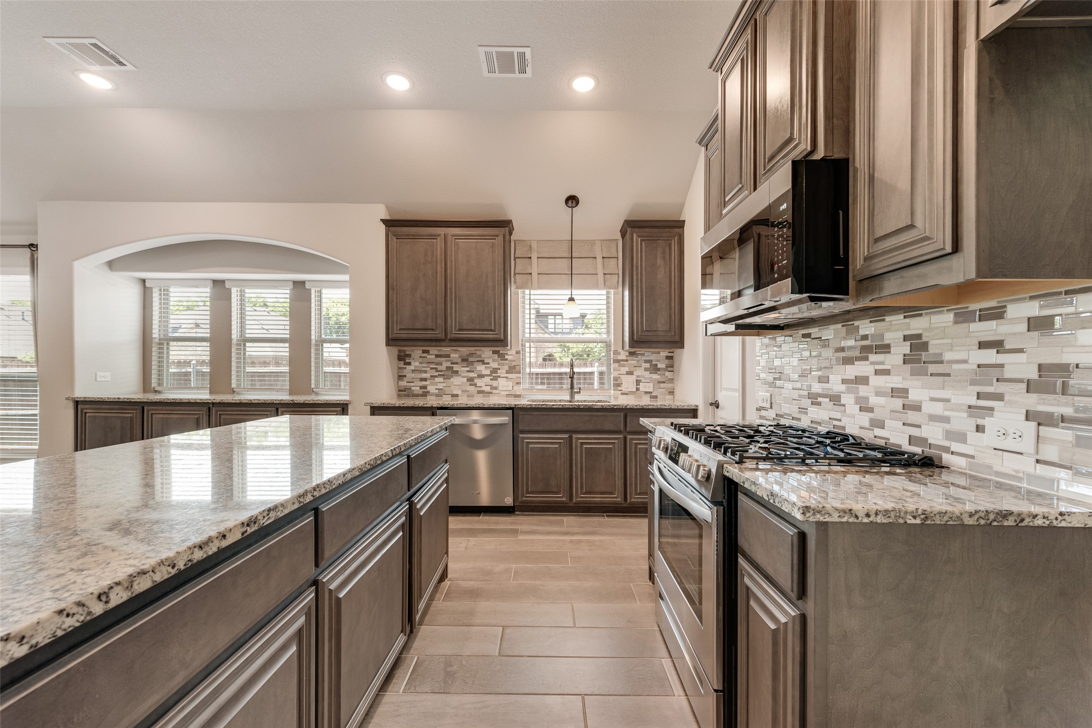 1941 Silverleaf Drive Glenn Heights TX 75154