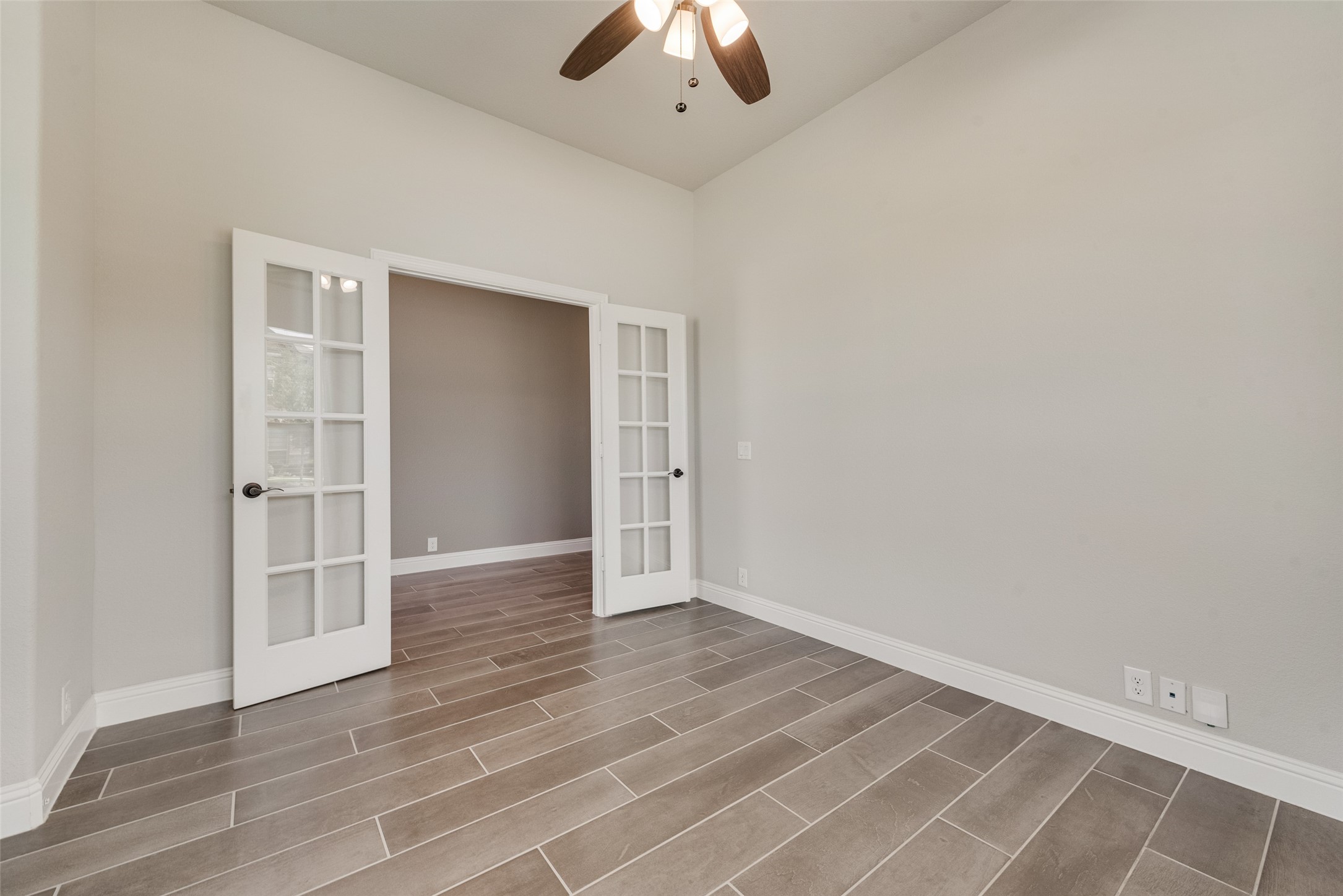 1941 Silverleaf Drive Glenn Heights TX 75154
