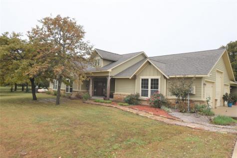 715 Clear Water Court Corsicana TX 75109