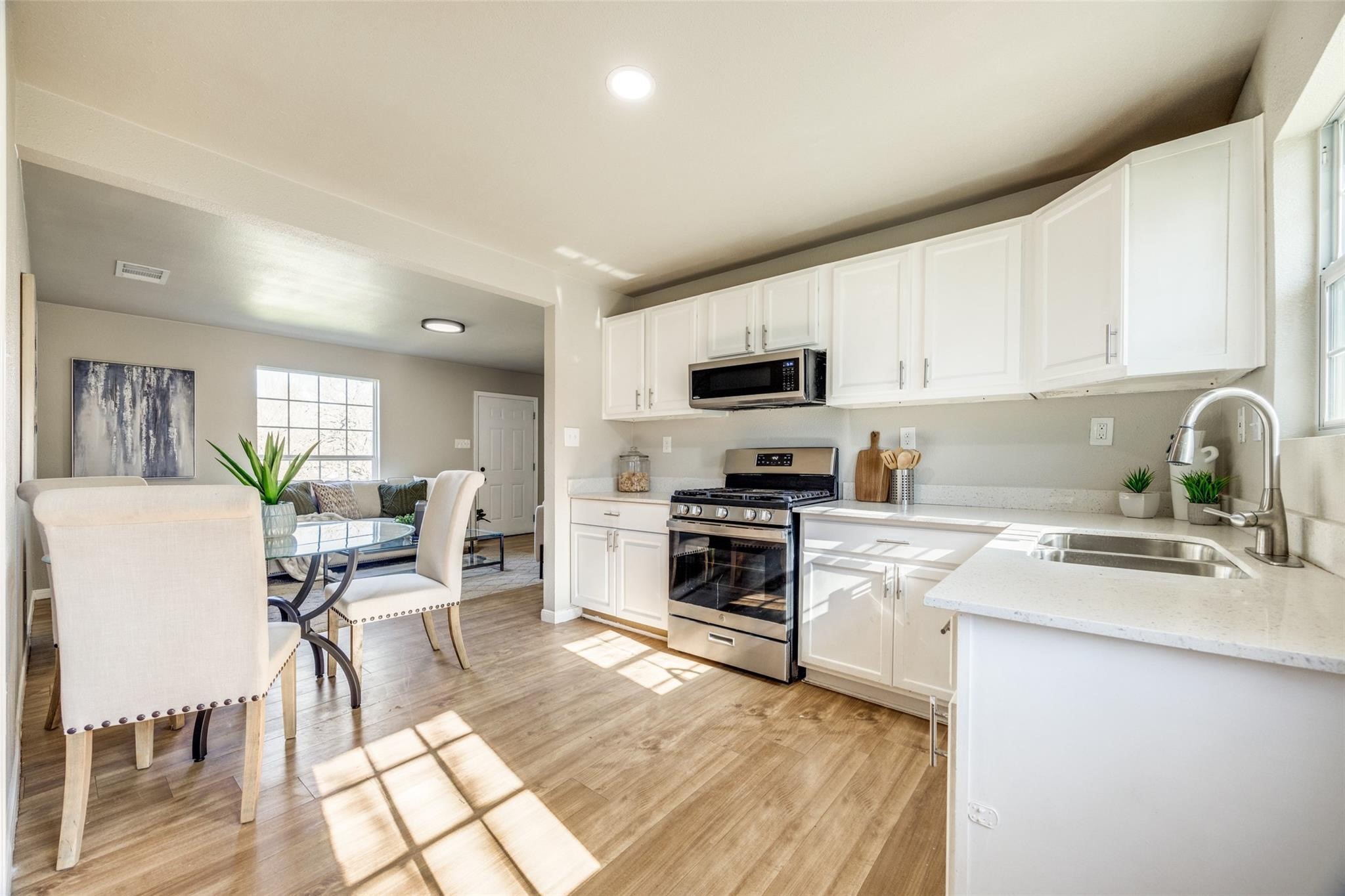 708 E Gandy Street Denison TX 75021