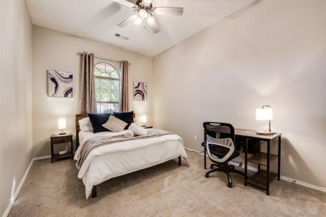 2732 Excalibur Drive Grand Prairie TX 75052