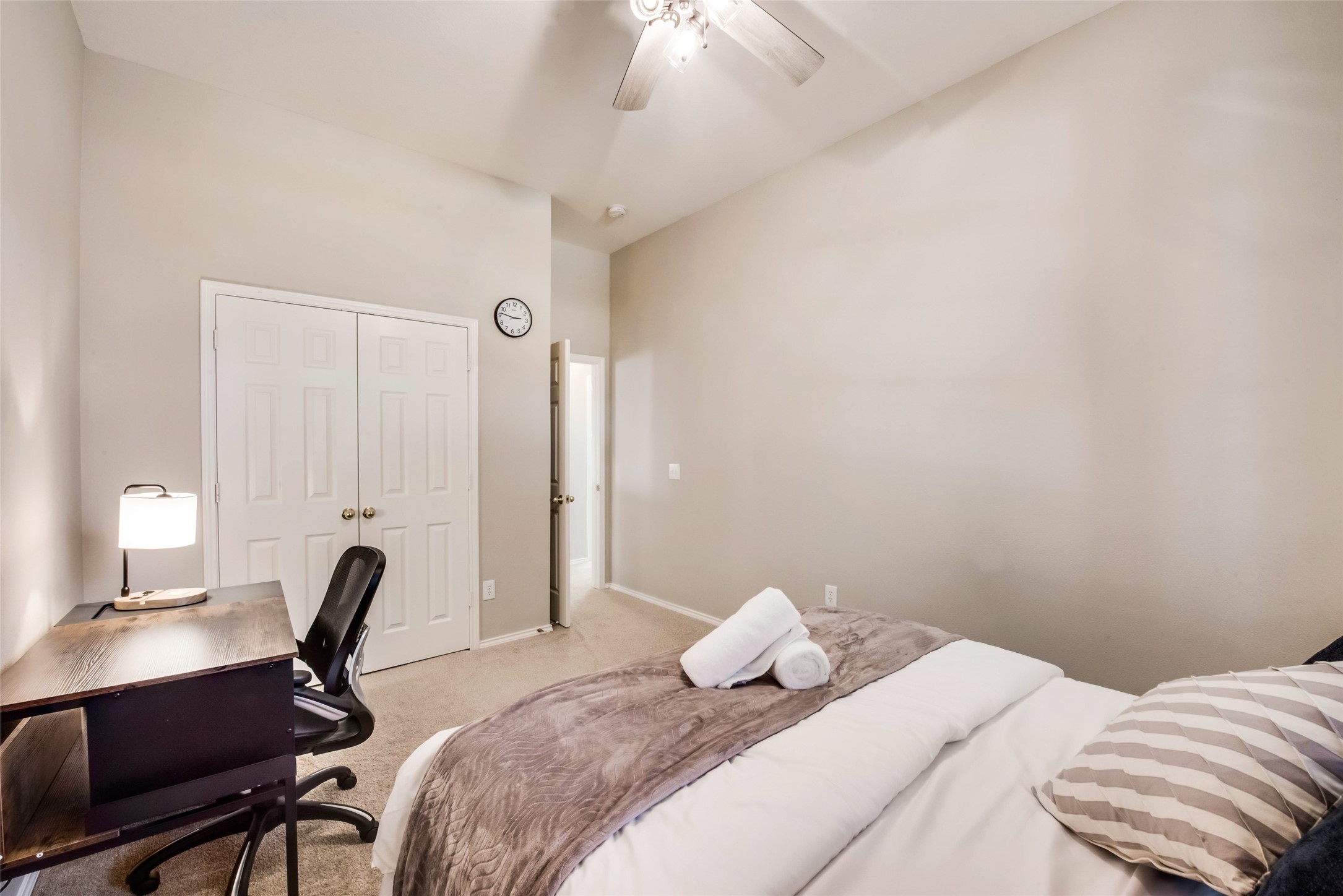 2732 Excalibur Drive Grand Prairie TX 75052