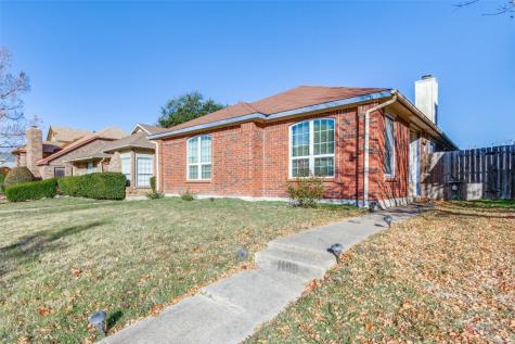 1109 Southpointe Drive Desoto TX 75115