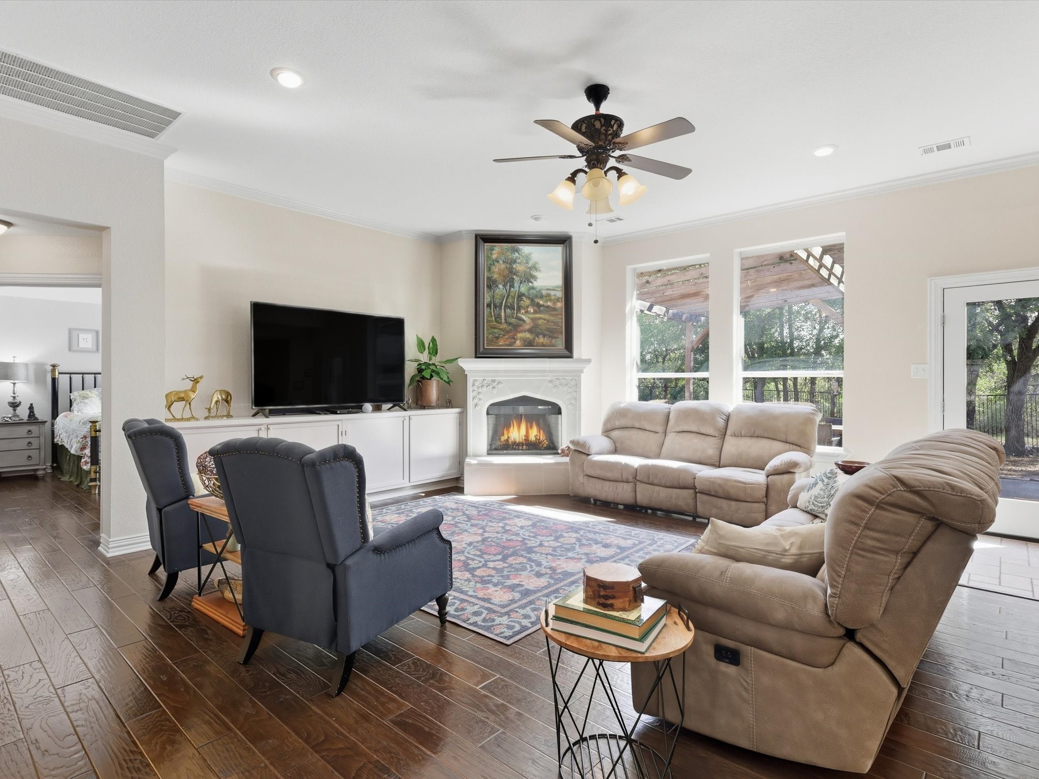 142 Crown Ridge Court Fort Worth TX 76108