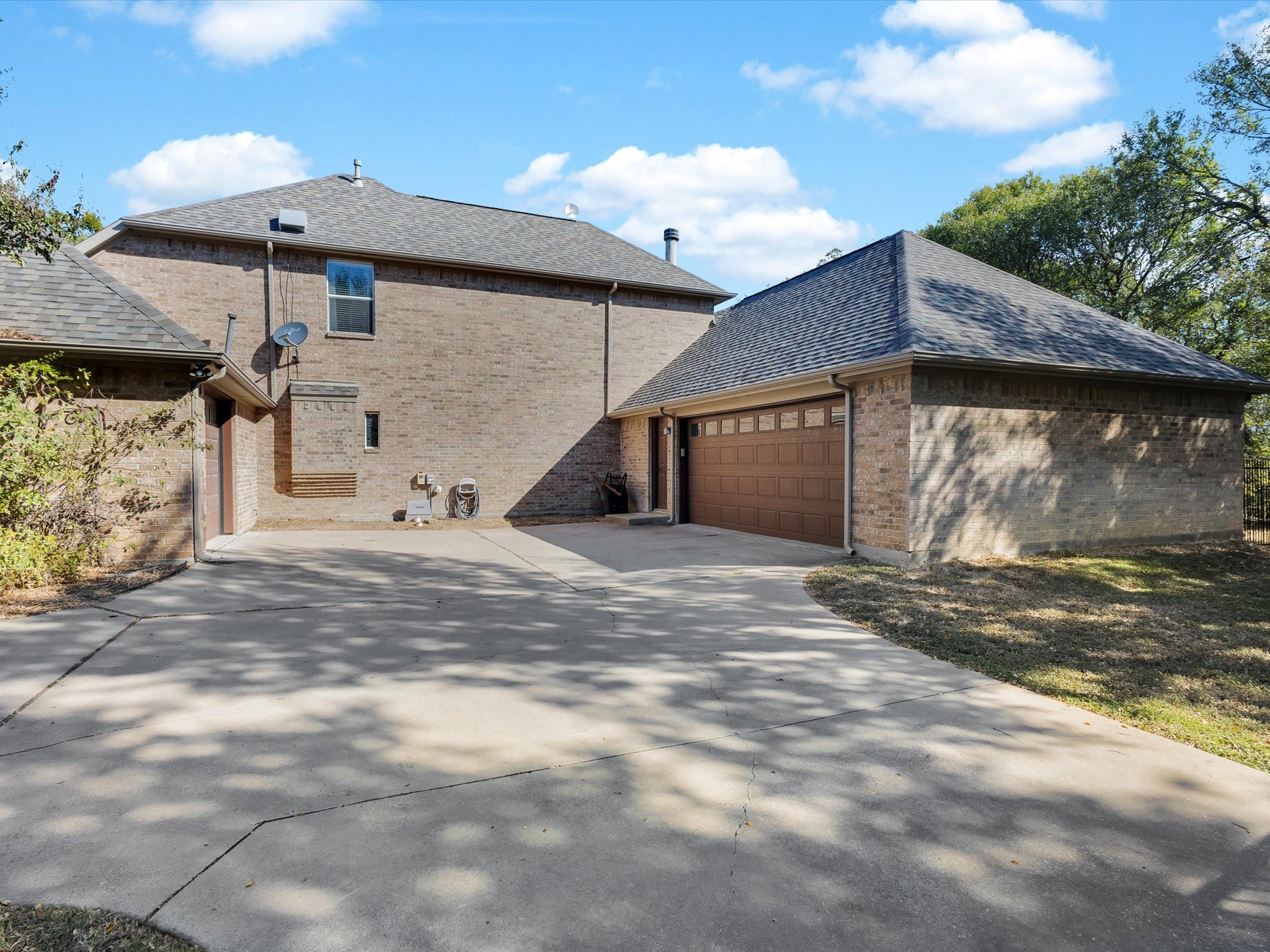 142 Crown Ridge Court Fort Worth TX 76108