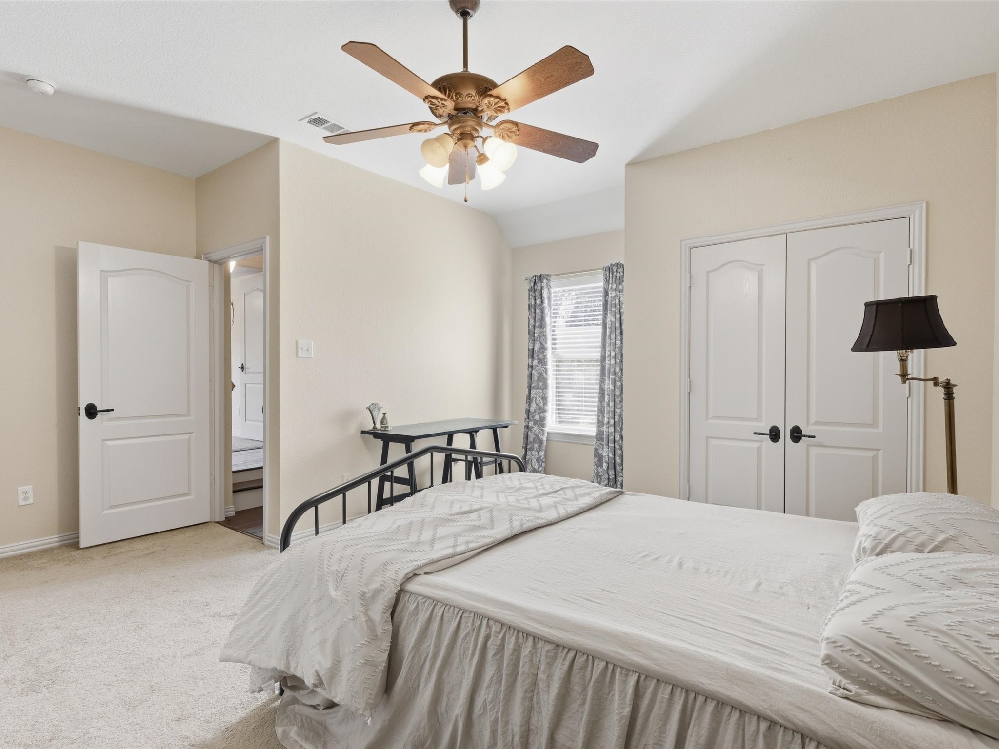 142 Crown Ridge Court Fort Worth TX 76108