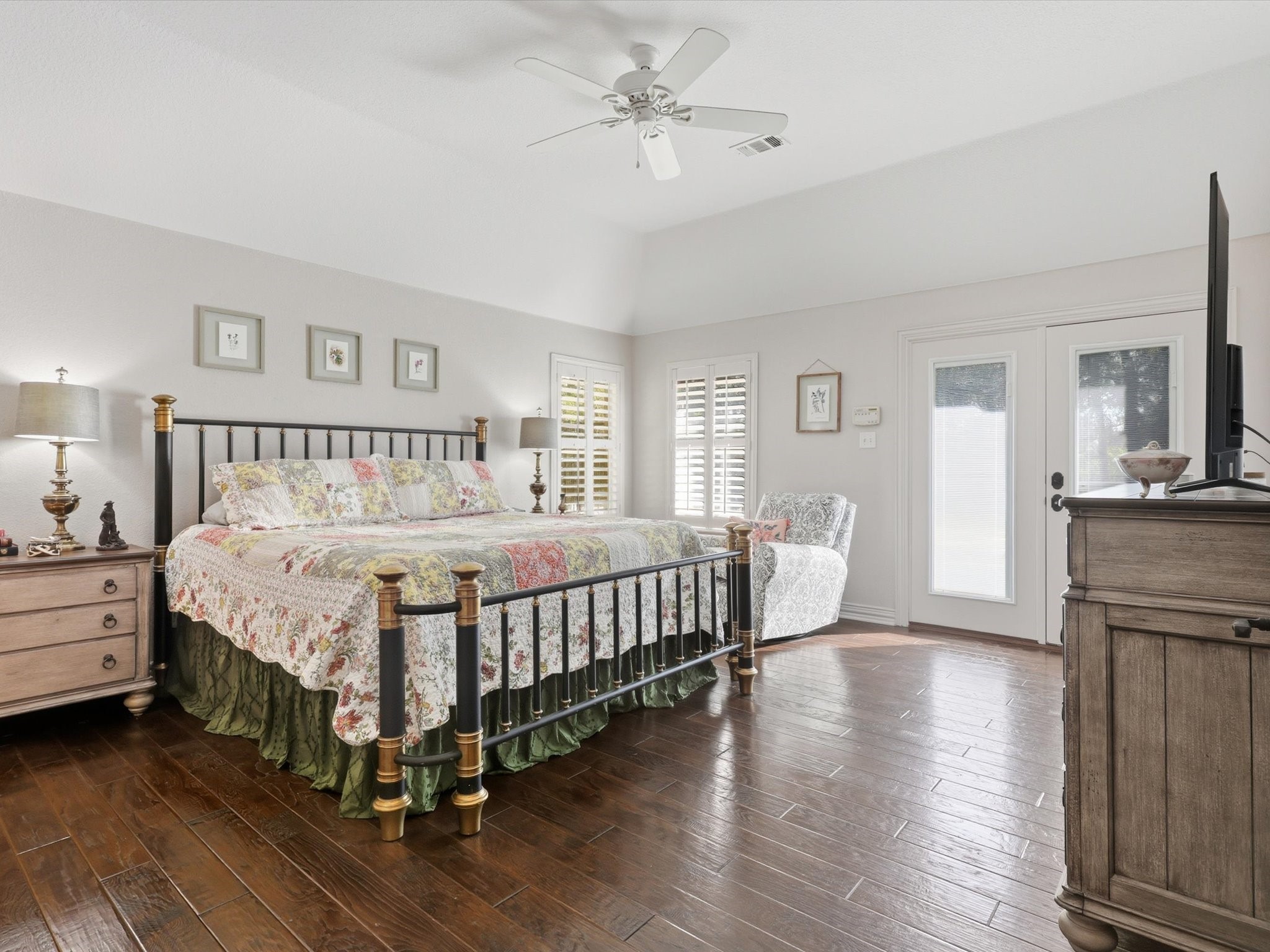 142 Crown Ridge Court Fort Worth TX 76108