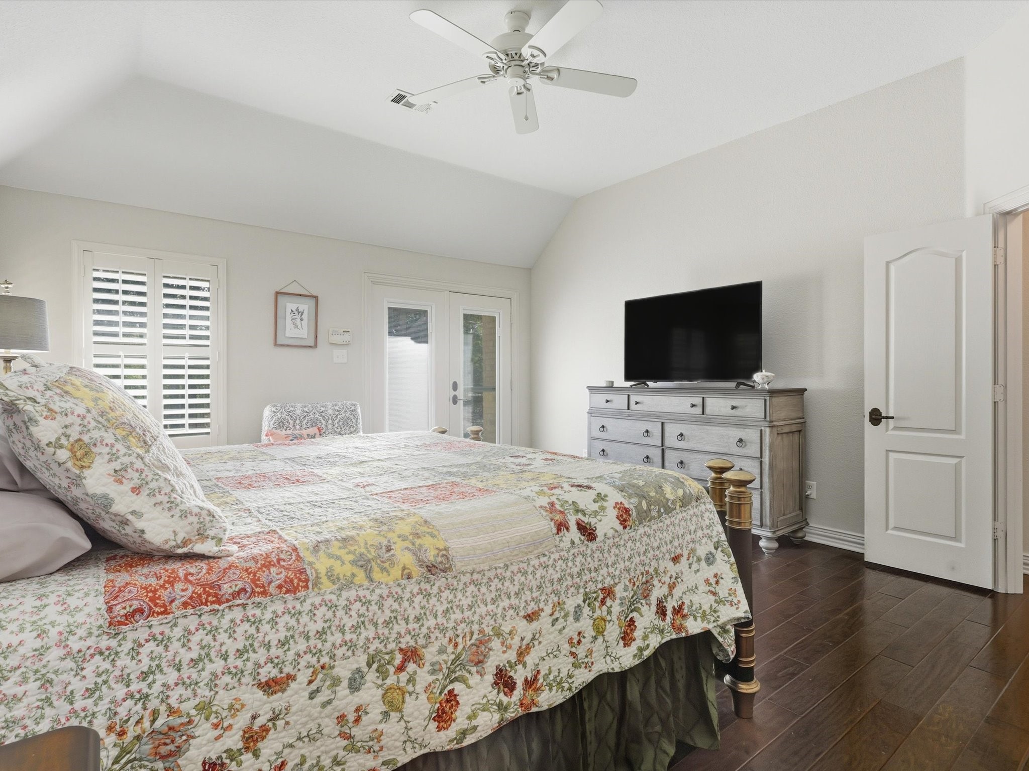 142 Crown Ridge Court Fort Worth TX 76108