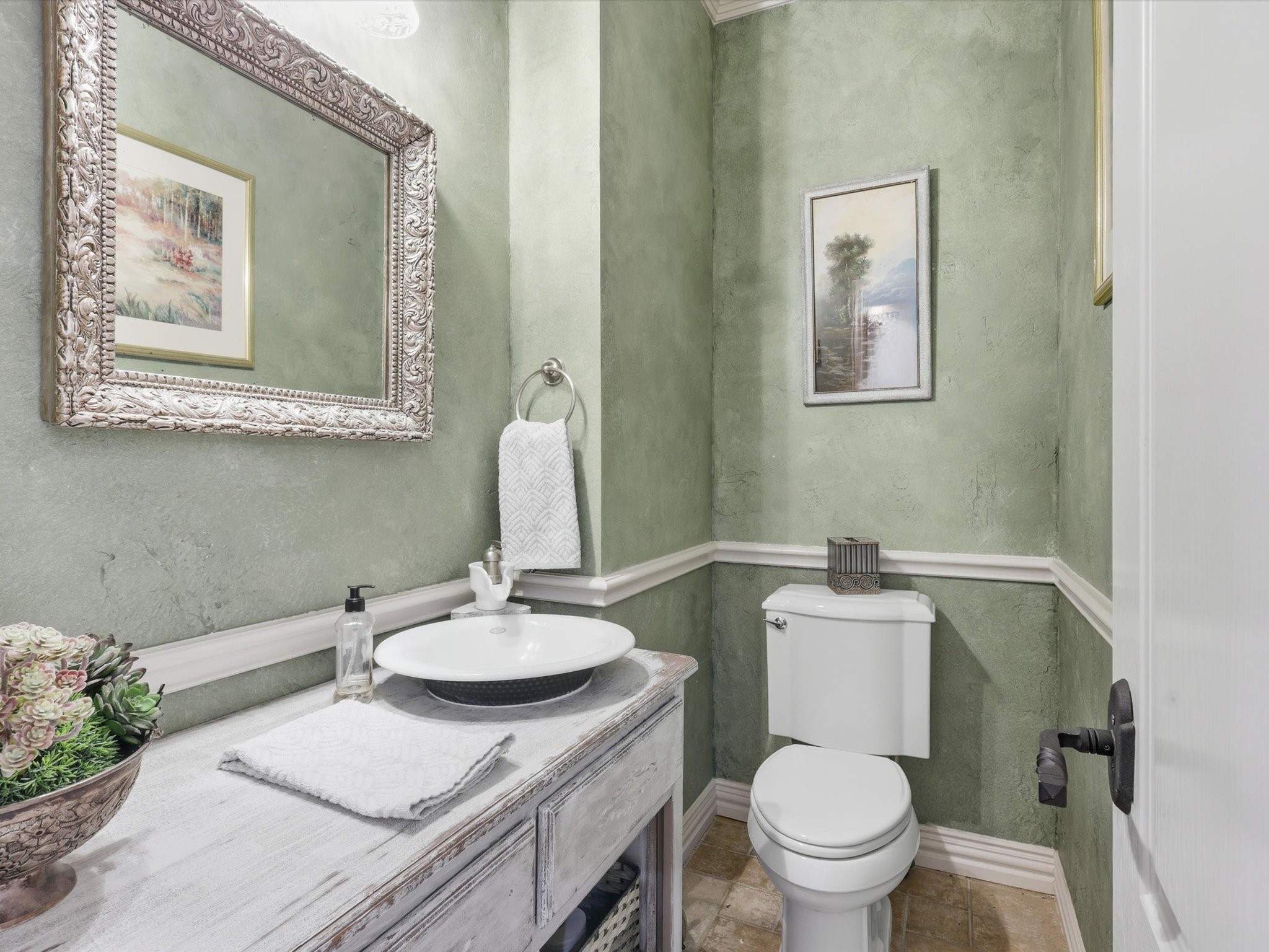 142 Crown Ridge Court Fort Worth TX 76108