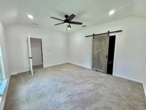 1134 Vintage Avenue Gainesville TX 76240