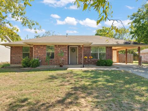 625 N Church Street Pilot Point TX 76258