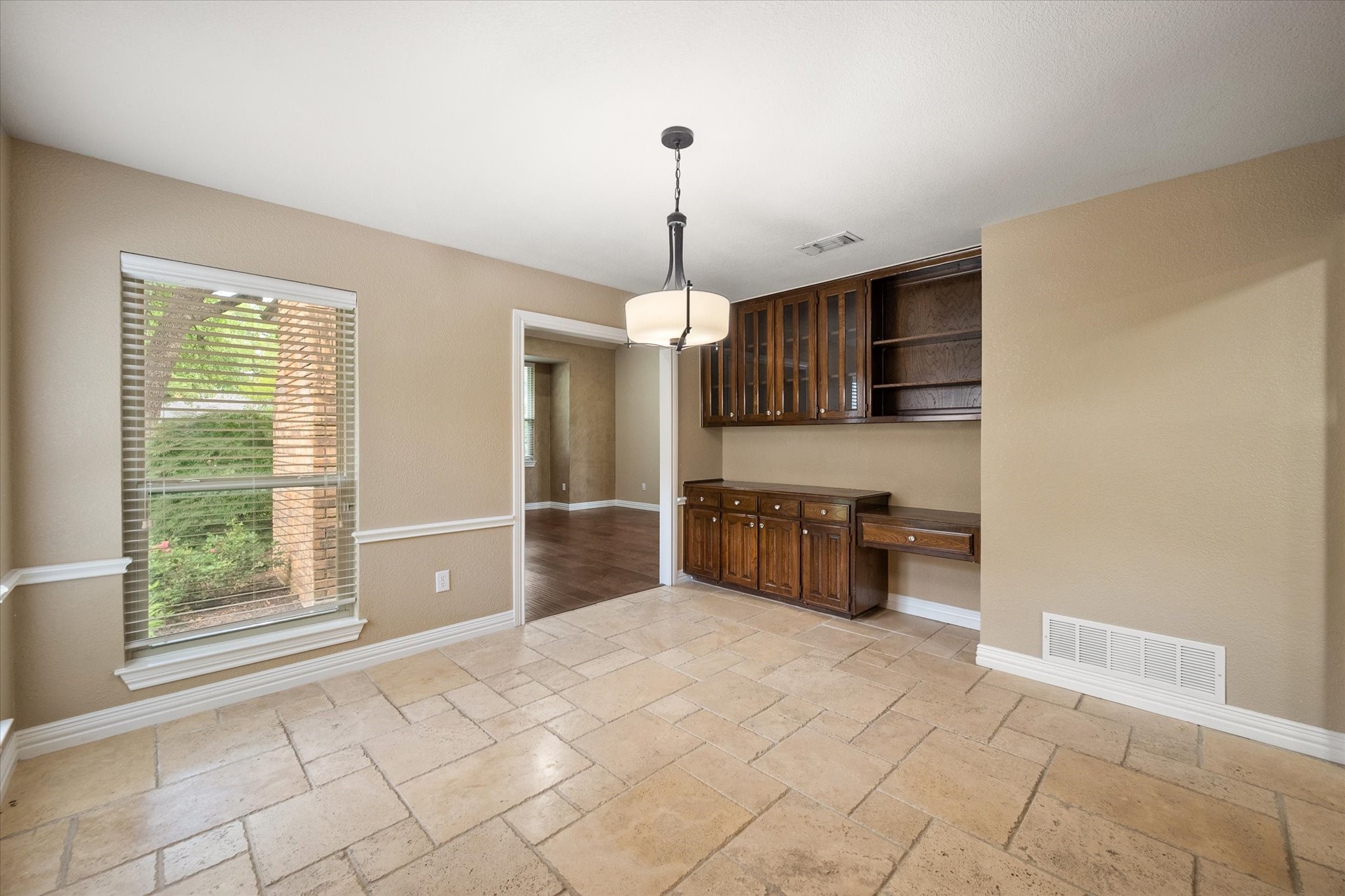 823 Kingston Drive Mansfield TX 76063