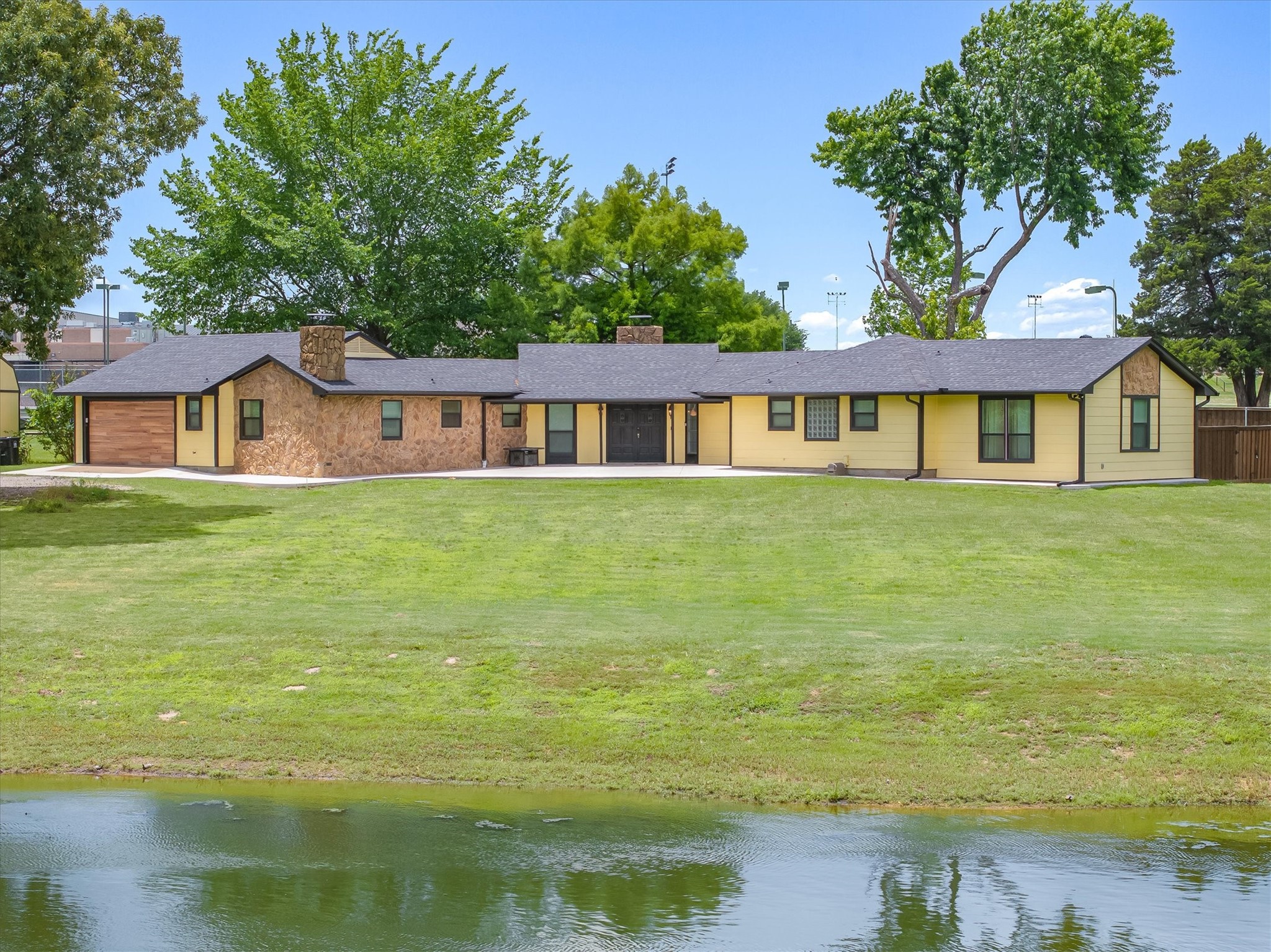 1203 N Spring Street Grand Saline TX 75140