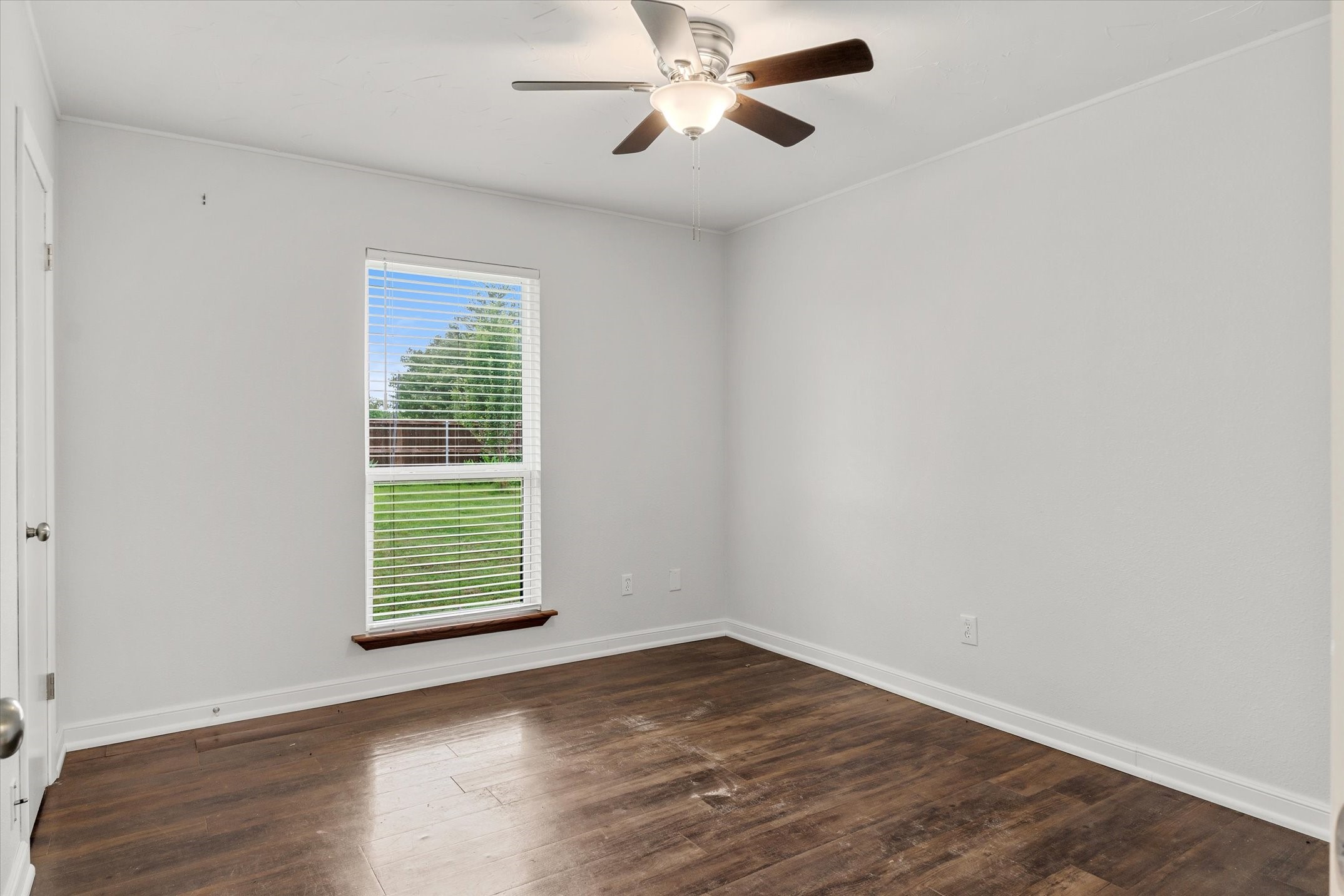 1203 N Spring Street Grand Saline TX 75140