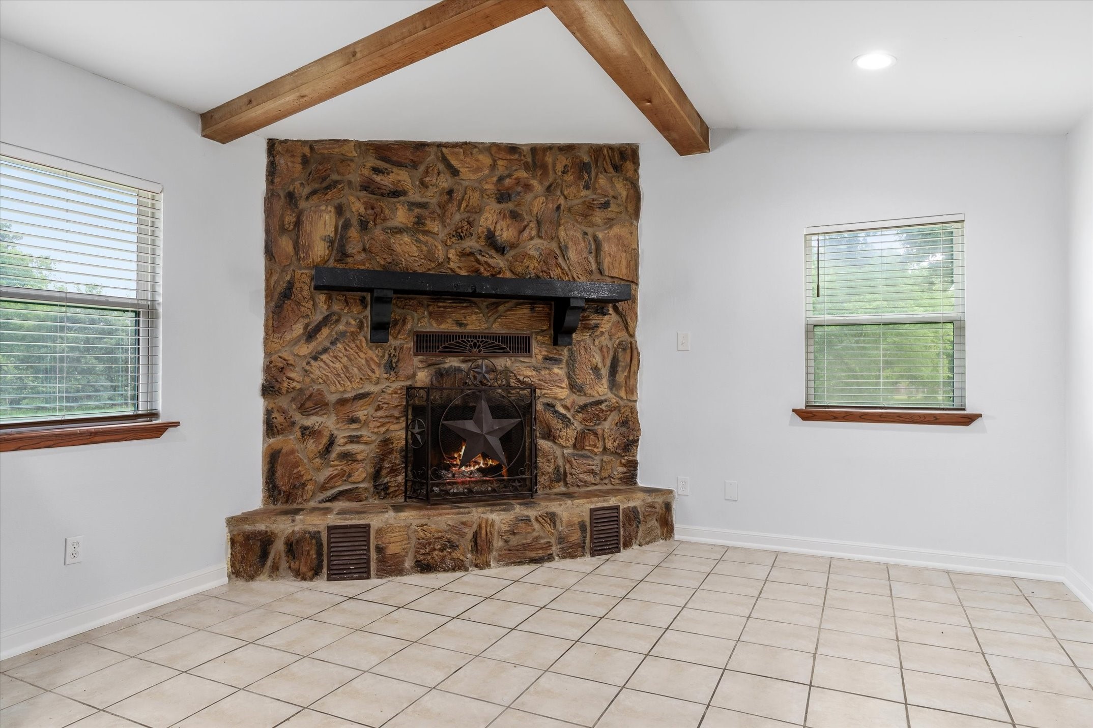 1203 N Spring Street Grand Saline TX 75140