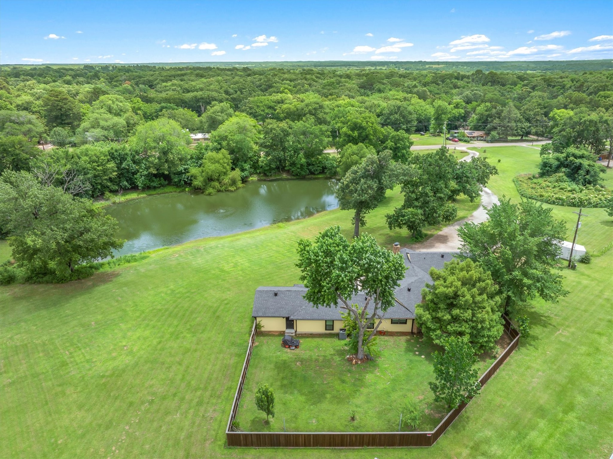 1203 N Spring Street Grand Saline TX 75140