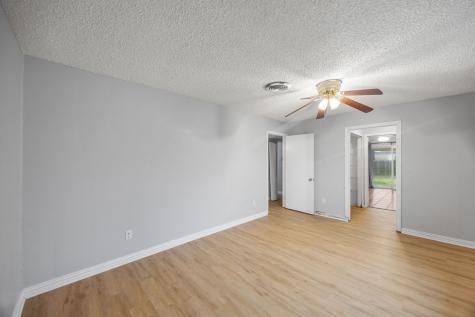 2438 Lasalle Drive Irving TX 75062