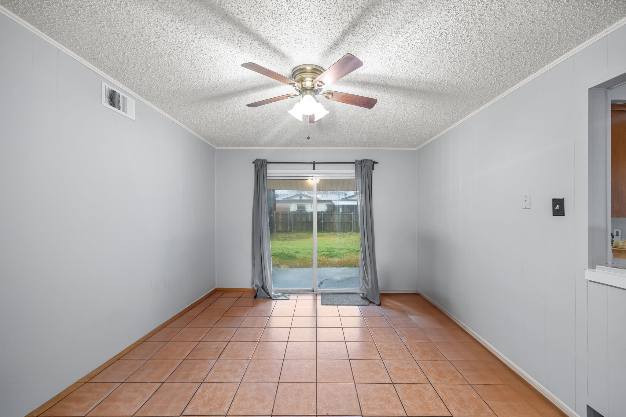 2438 Lasalle Drive Irving TX 75062