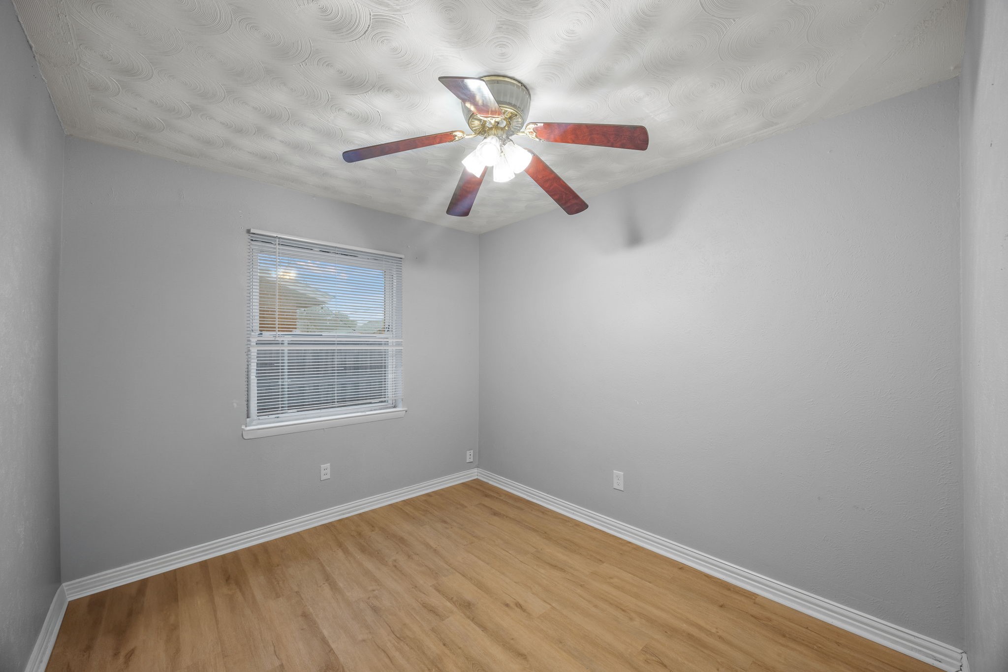2438 Lasalle Drive Irving TX 75062